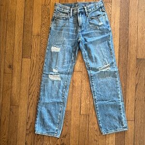 GAP Men's Light Blue Distressed Jeans